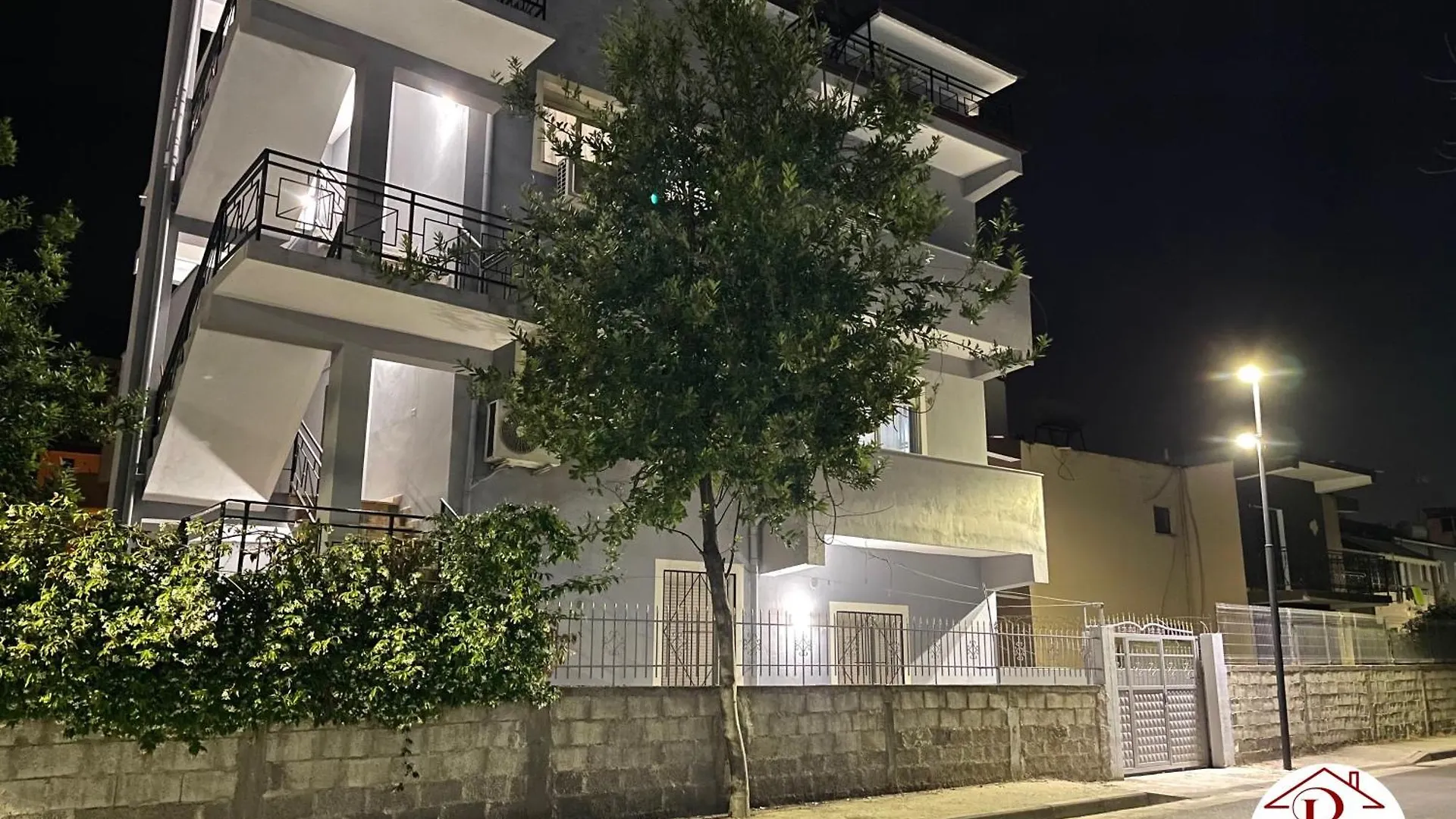 Beautiful And Spacious Apartment With 2 Bedrooms Durres Albania